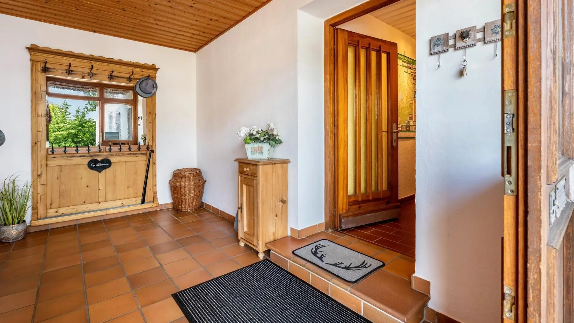 Διαμέρισμα Ferienwohnung Koeberich Waging am See